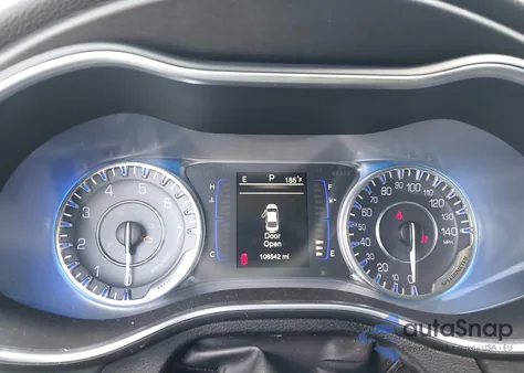 2016 Chrysler 200 Touring из США, поврежденный, VIN 1C3CCCFB5GN186232